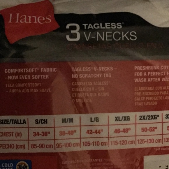 🆕🆕🆕 Hanes 3 Pk TAGLESS V-NECKS 🆕🆕🆕➡️ WHITE WICKING COOL COMFORT FABRIC - Picture 5 of 5